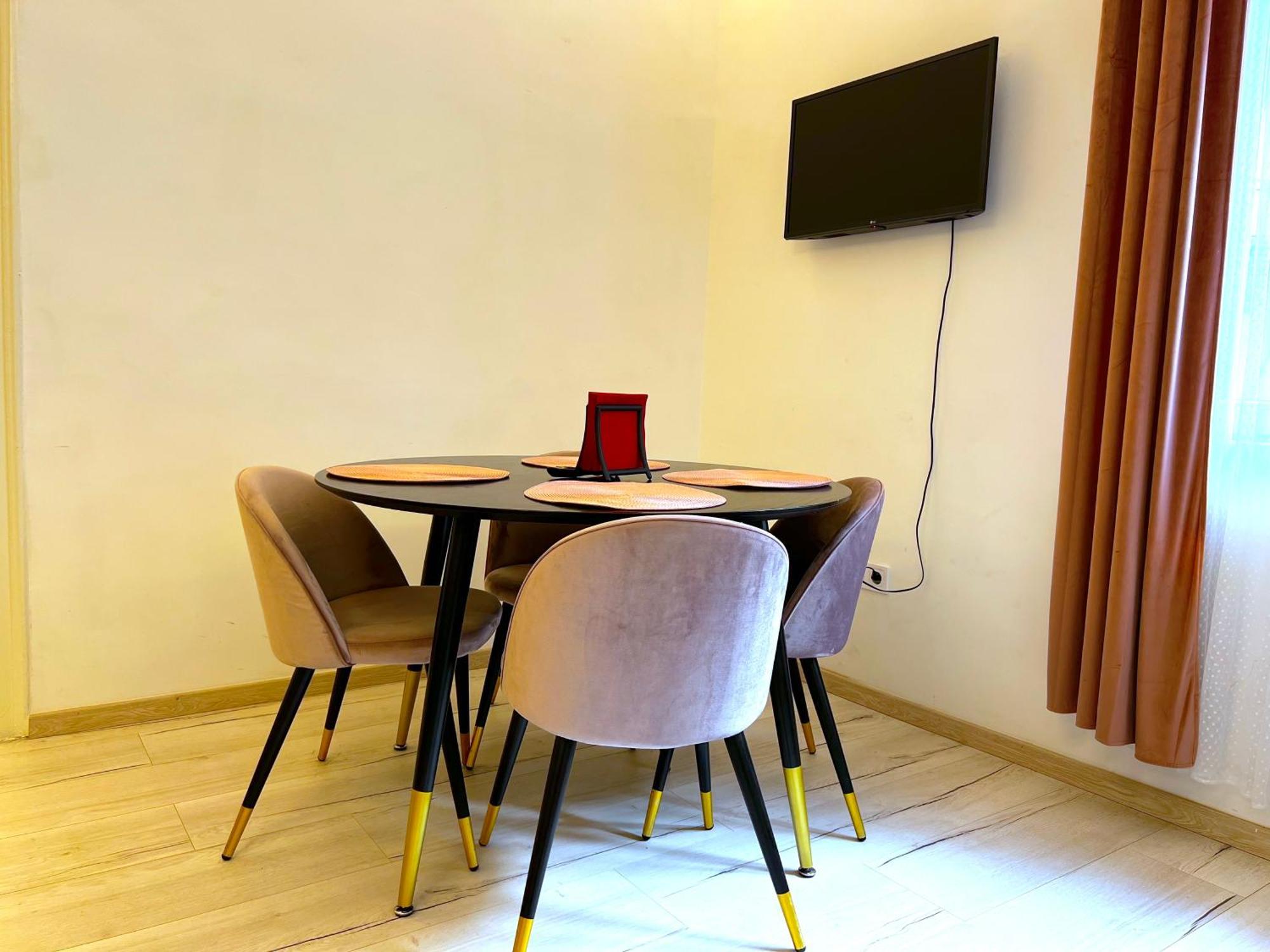 N24 By Small Apartamento Budapest